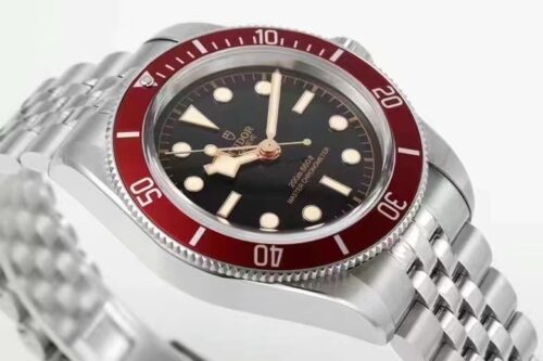 Black Bay M7941A1A0RU-0003 41mm Black Dial Red Bezel - Image 4