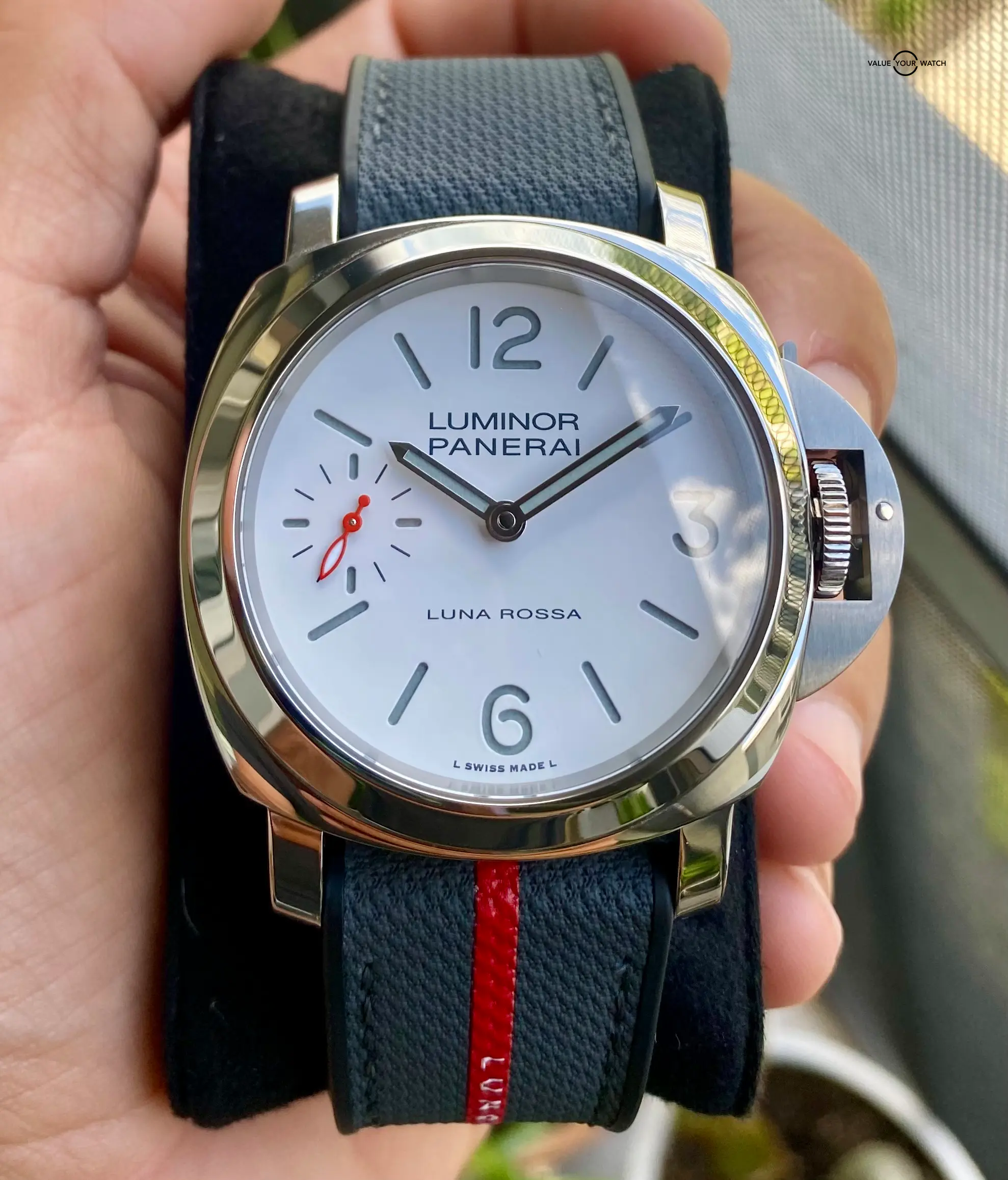 Luminor PAM1381 1:1 Best Edition Luna Rossa 42mm Replica Watch