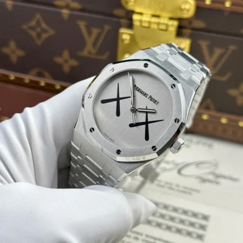 Royal Oak 41mm KAWS SS APSF 1:1 Best Edition White/XX Dial - Image 2