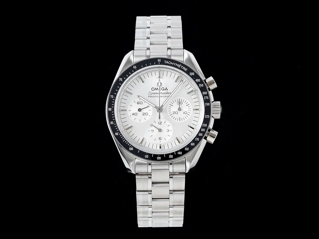 Omega Speedmaster Series 42mm
