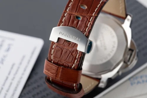 PAM088 R Luminor GMT 44mm VSF 1:1 Best Edition Replica Watch - Image 6