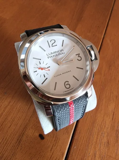 Luminor PAM1381 1:1 Best Edition Luna Rossa 42mm Replica Watch - Image 2