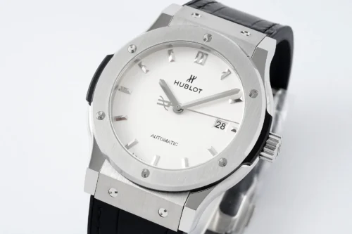 Classic Fusion 42mm APSF 1:1 Best Edition White Dial on Black Gummy Strap A1110 - Image 3