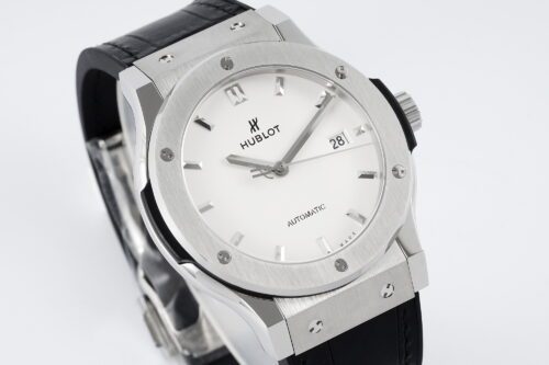 Classic Fusion 42mm APSF 1:1 Best Edition White Dial on Black Gummy Strap A1110 - Image 4