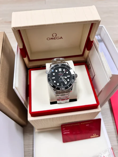 Omega Seamaster 300M Series 42mm - Image 4