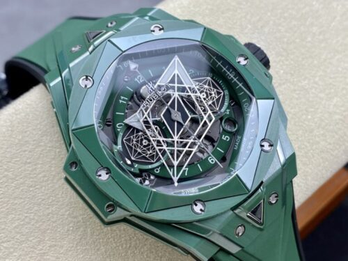 Hublot Big Bang Sang Bleu II Ceramic Green 44mm - Image 4