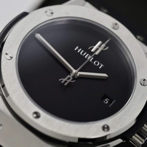 Hublot Classic Fusion 40 Years Anniversary 42mm Black Dial - Image 4