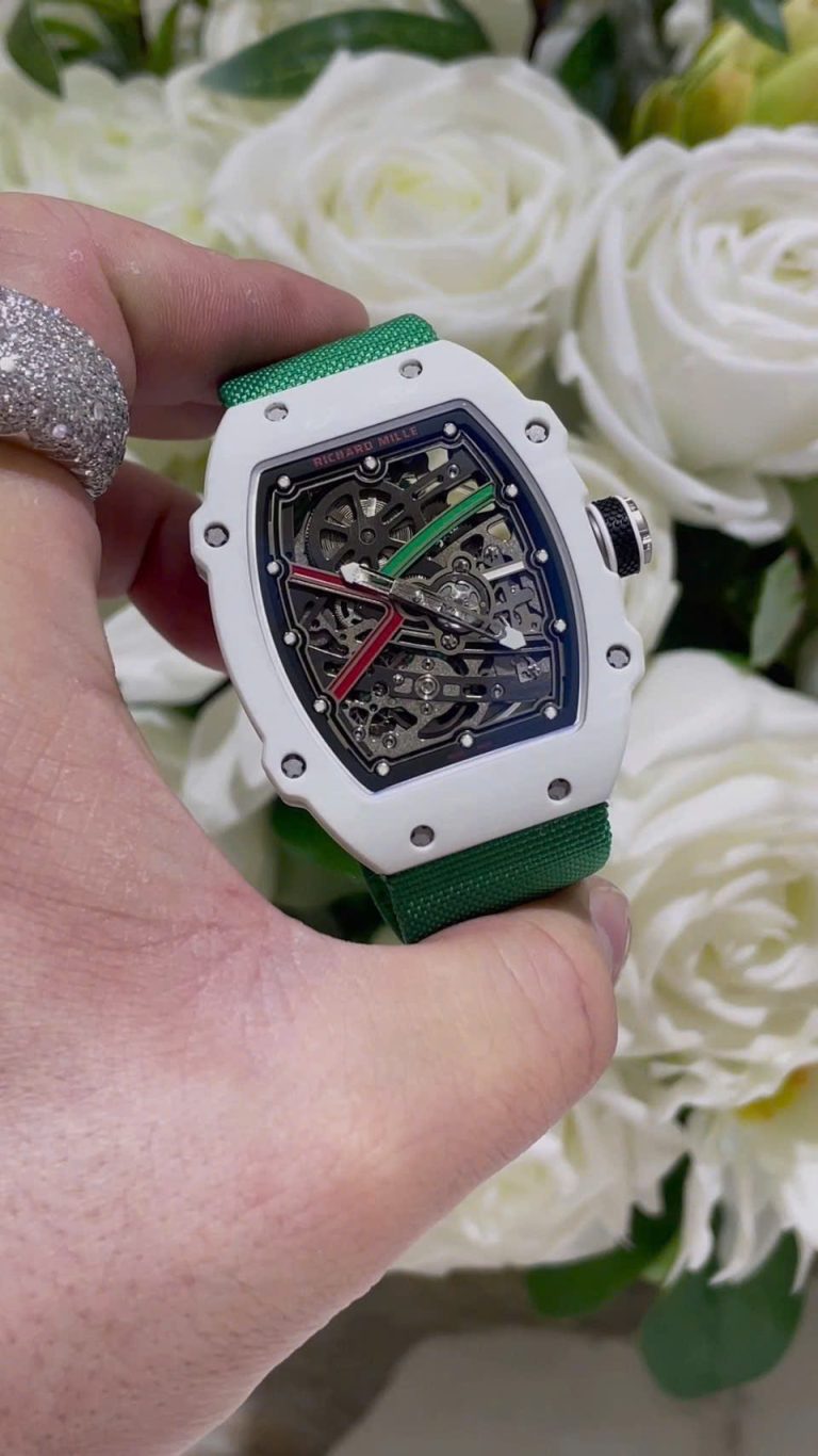 Richard Mille RM67-02 White Carbon  - Image 8