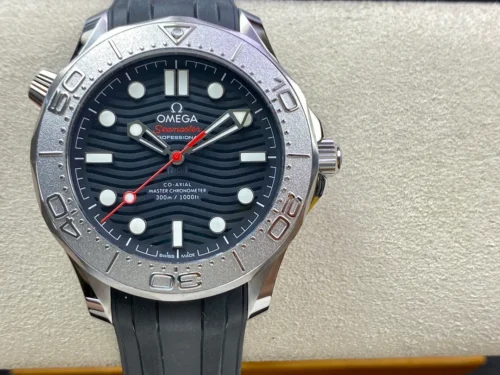 Omega New Seamaster 300M Series 8800 Integrated Movement - Image 2