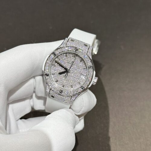 Hublot Classic Fusion White Full Moissanite Diamonds 33mm - Image 5