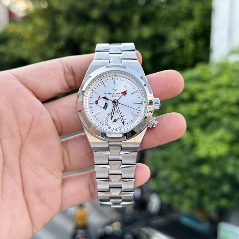Vacheron Constantin Overseas 7900V Dual Time 1:1 Watch 41mm