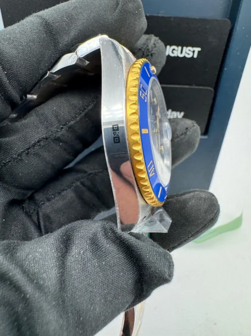 Rolex Submariner Oyster 41mm Oystersteel and Yellow Gold - Image 12