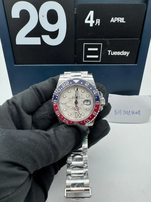 Rolex GMT-Master II watch: 18 kt white gold meteorite dial - Image 4