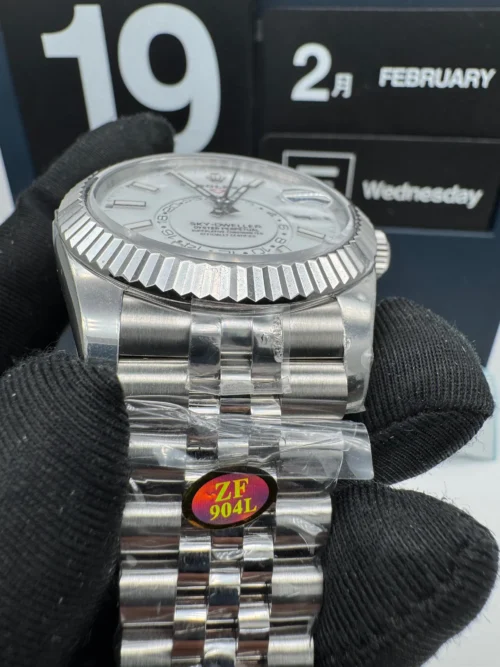Sky-Dweller White Dial Jubilee Bracelet 326934 super clone - Image 3