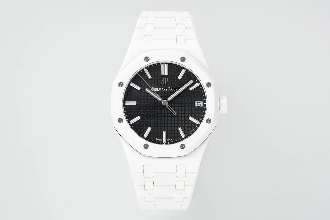 Royal Oak 41mm 15500 White Ceramic/Cer Black Dial