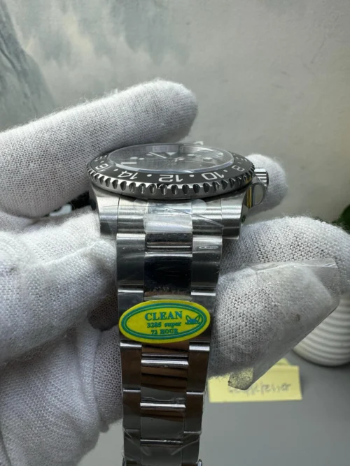 Rolex GMT-Master II Black Grey Bezel Oyster Bracelet "Bruce Wayne" 126710GRNR Super Clone - Image 4