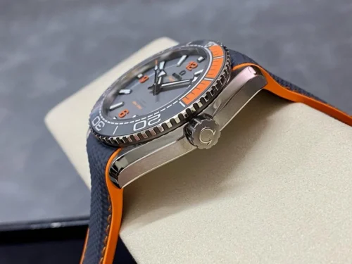 OMEGA Seamaster Planet Ocean 600M Master Chronometer Super Clone - Image 2