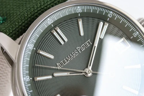 CODE 11.59 Ref.15210 Green Dial - Image 3