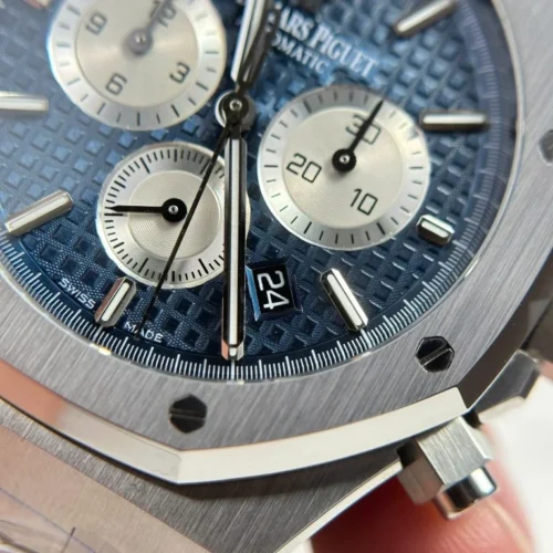 Audemars Piguet Royal Oak 26331 Chronograph Blue Dial 41mm  - Image 7
