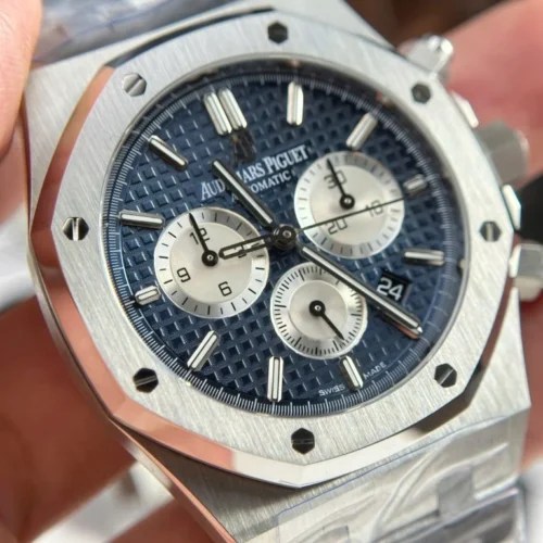 Audemars Piguet Royal Oak 26331 Chronograph Blue Dial 41mm  - Image 2