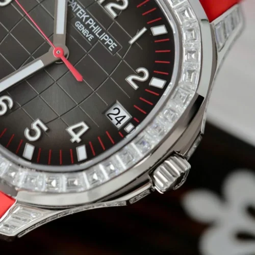 Patek Philippe Aquanaut 5167 Red Moissanite Diamonds Baguette 40mm - Image 5