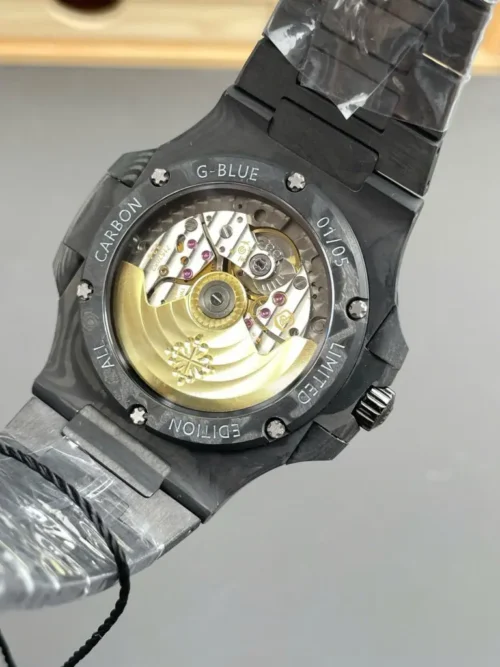 Patek Philippe Nautilus 5711 DIW Carbon Ultra Light Swiss Movement Replica 40mm - Image 4