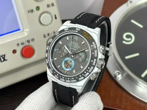 Rolex Cosmograph Daytona DIW Carbon Automatic Swiss Movement Good Imitation 40mm Watch - Image 2