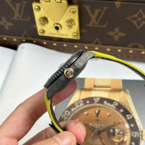 Rolex GMT-Master II DIW 40mm Super Clone Green Dial - Image 6