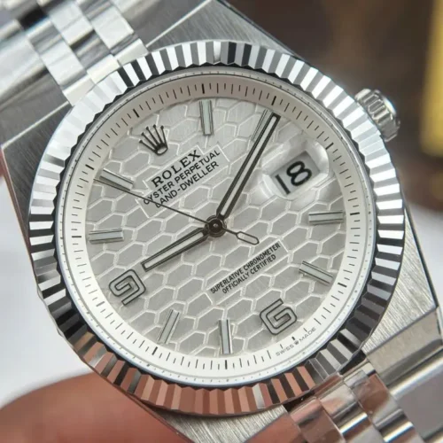 Land-Dweller 127334 40mm Imitation White/Honeycomb Dial - Image 3