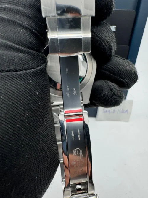 Rolex GMT-Master II Pepsi 40mm Super Clone - Image 5