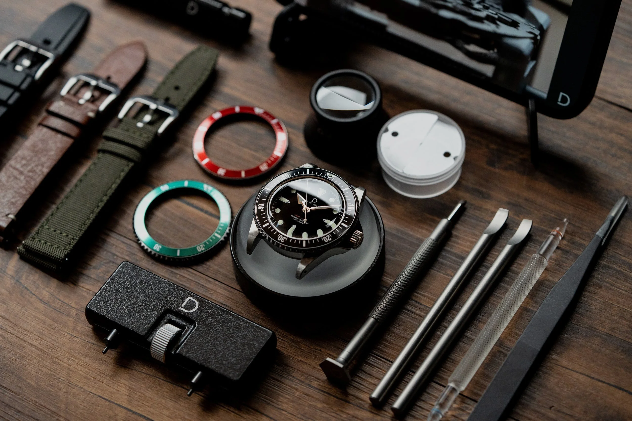 who makes the best super clone watches sapphire glass