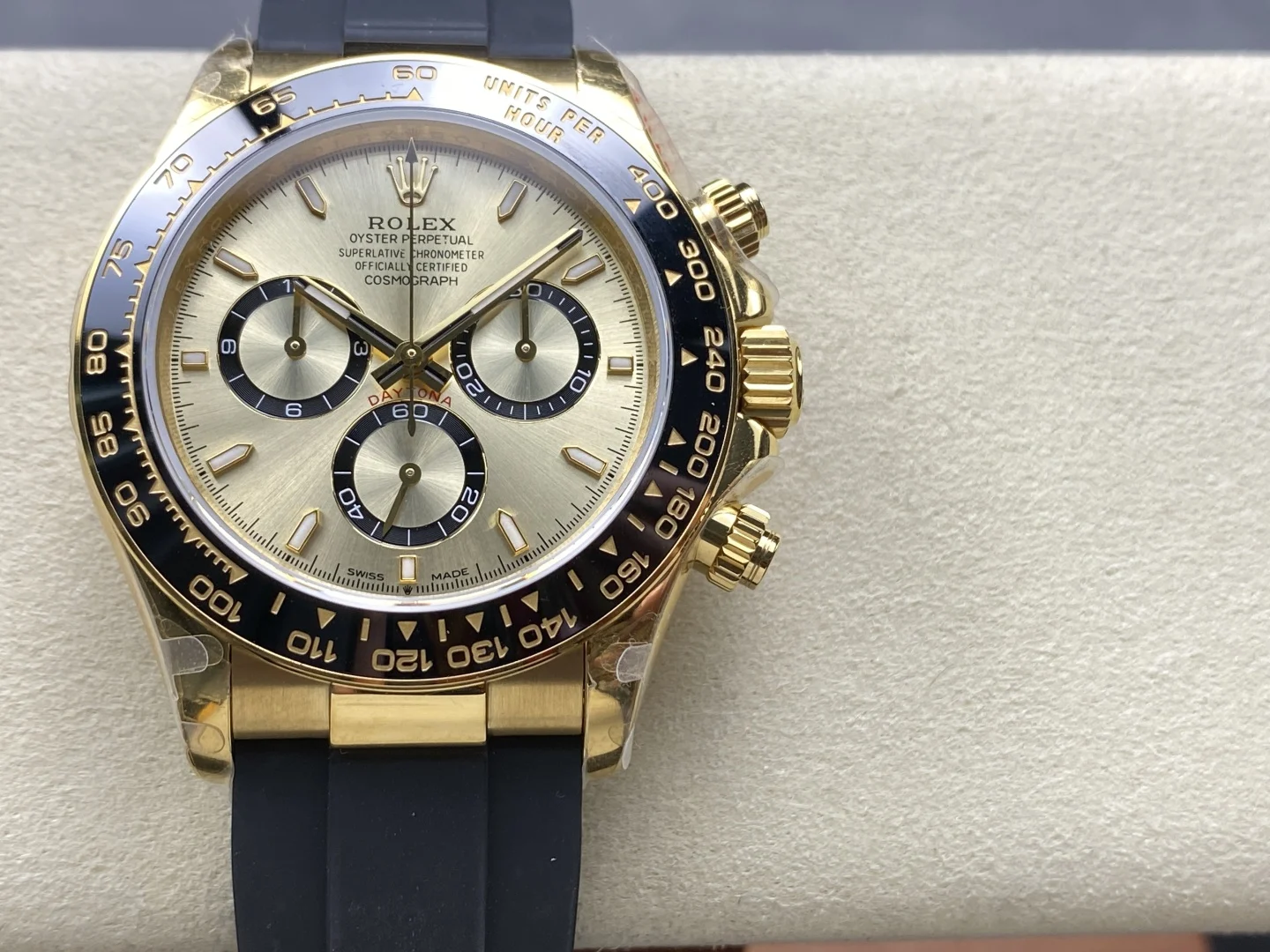 Daytona 126518 ARF 1:1 Best Edition YG Dial on Oysterflex Strap DD4131 V2 (Weighted)