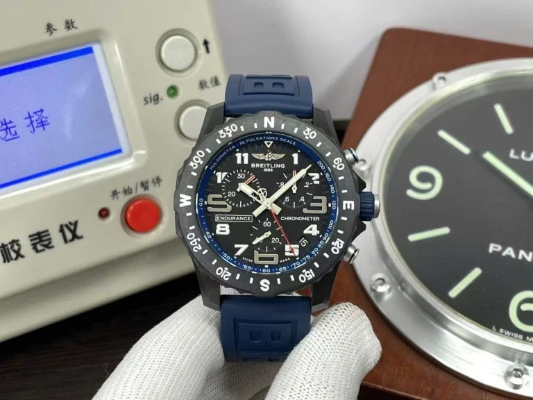 Breitling Super Clone Endurance Pro Chronograph Quartz Movement Men’s 44mm