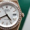 Land Dweller 127335 2F 1:1 Best Edition White Textured Dial Diamonds Bezel on RG Bracelet A7135 - Image 3