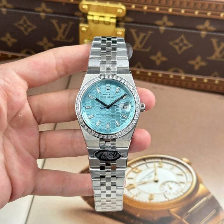 Land Dweller 127336 DIWF 1:1 Best Edition Ice Blue Textured Dial Diamonds Bezel on SS Bracelet A7135