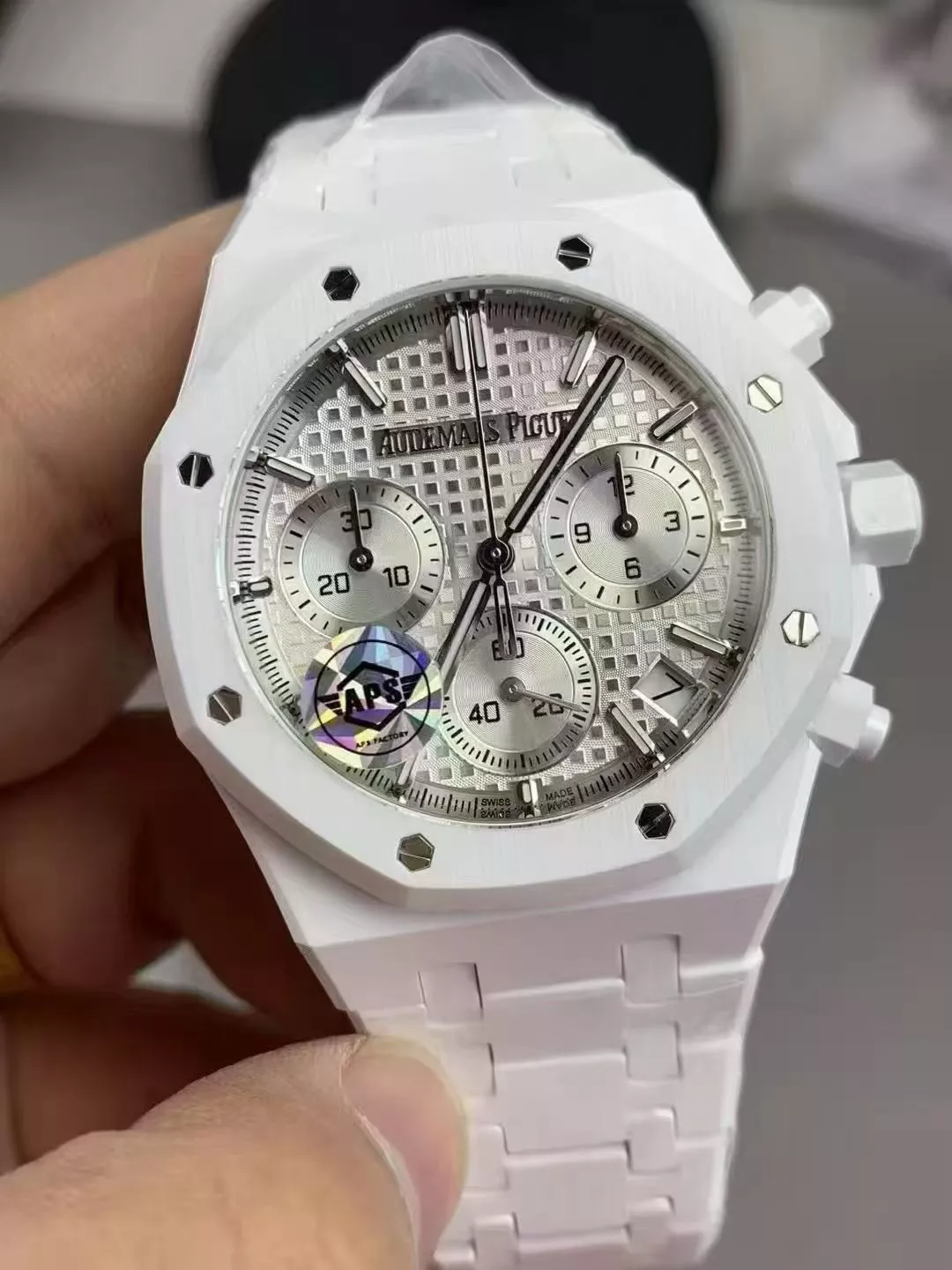 Royal Oak Chrono 26240 White Ceramic APSF 1:1 Best Edition Silver Dial On White Ceramic Bracelet SA4401 Super Clone