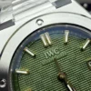 Ingenieur Automatic 40 The Ingenieur Automatic 40 with a green “Grid” - Image 2