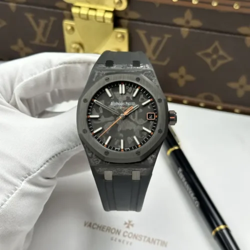 Audemars Piguet Royal Oak DiW 15500 Case Carbon Second Hand Is Orange 41mm