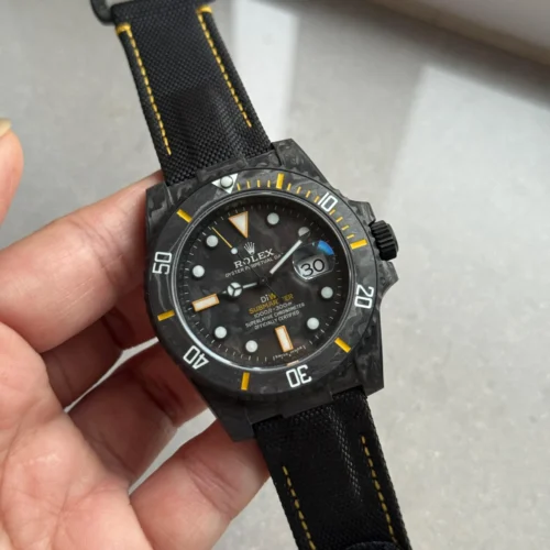Submariner DIW Carbon VSF 1:1 Best Edition Black/Yellow Dial on Black Nylon Strap VS3135