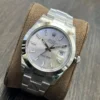 Rolex Oyster Perpetual Datejust 41 mm watch with a silver index dial, smooth stainless steel bezel, and Oyster bracelet - Image 7